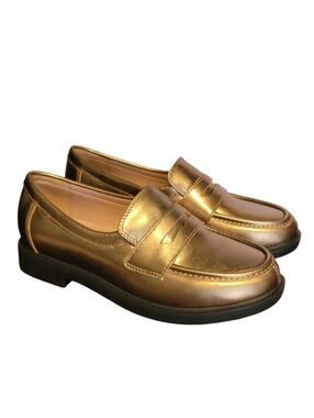 WYDR Studios Reese Low Heel Classic Loafers Shoes Comfort Gold Womens 7WW NWOT